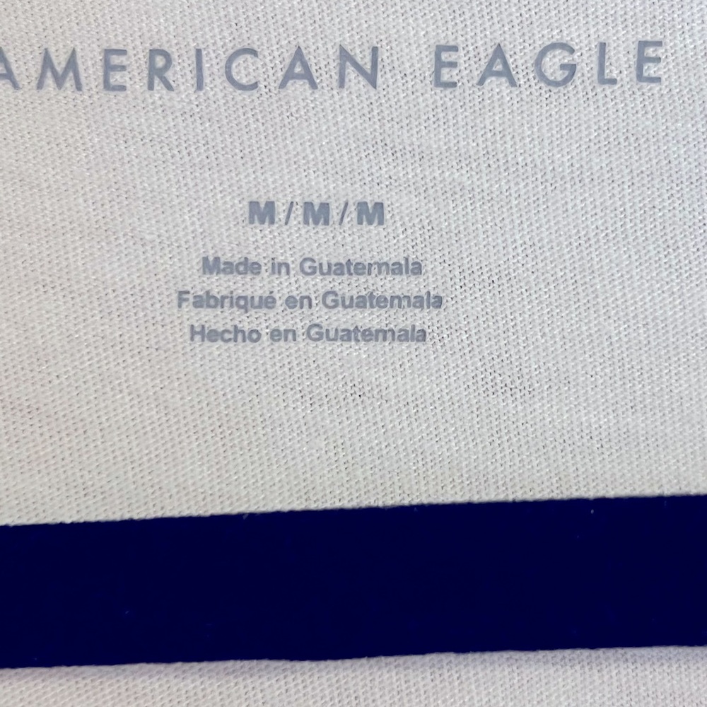 Tank like American Eagle shirt with ruffle on bottom.  Worn once!